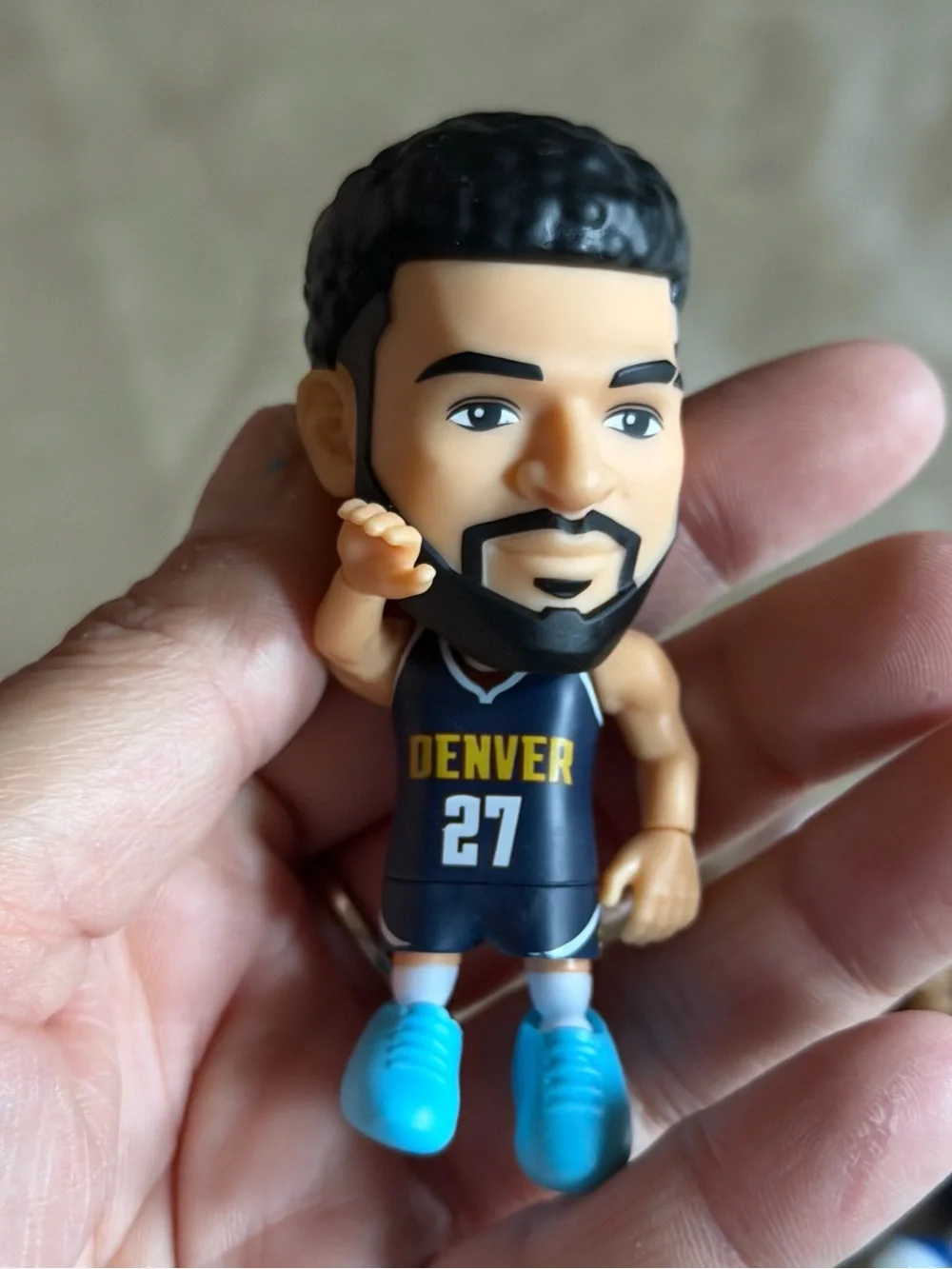 Zuru 5 Surprise NBA Ballers Action Figures Lot of 6 With Keychain and ball